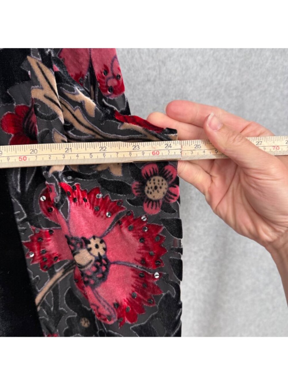 MSK Womens VTG Velvet Burnout Floral Kimono Duster Size L Black Red Whimsy Dark - Picture 13 of 13